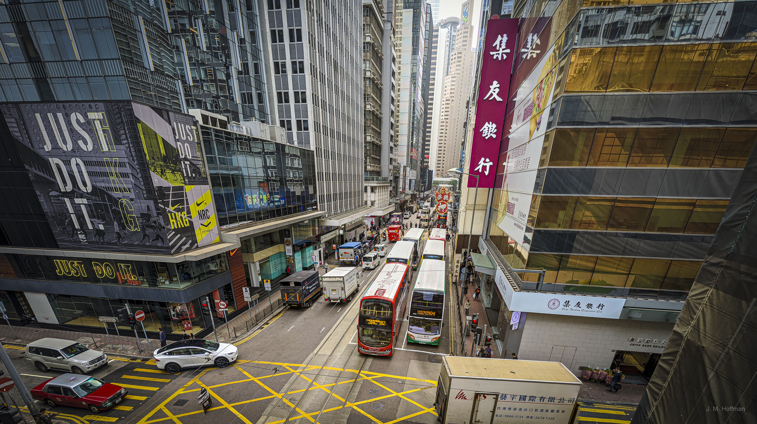 This could be any city in the world.: Central Business District, Hong Kong